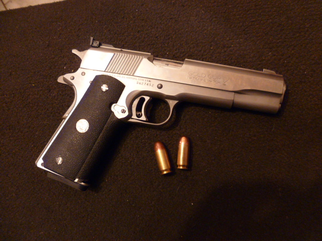 Colt 1911 gold cup 45 acp