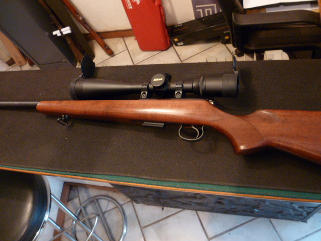 CZ 455 état neuf cal 17 HMR + lunette NIKON monarch 6-24 x50 + canon 22lr