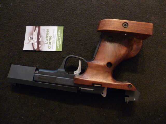 unique DES69 cal 22 lr en bel état