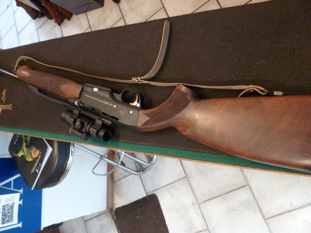 carabine Verney Carron impact auto + aimpoint 9000
